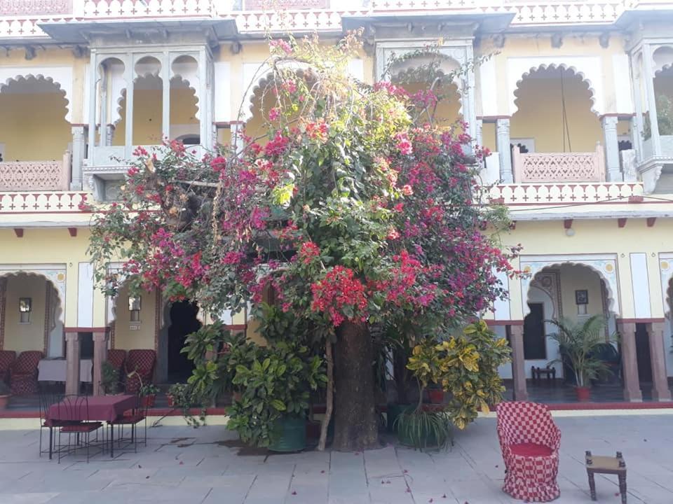 Bassi Fort Palace Chittorgarh Buitenkant foto
