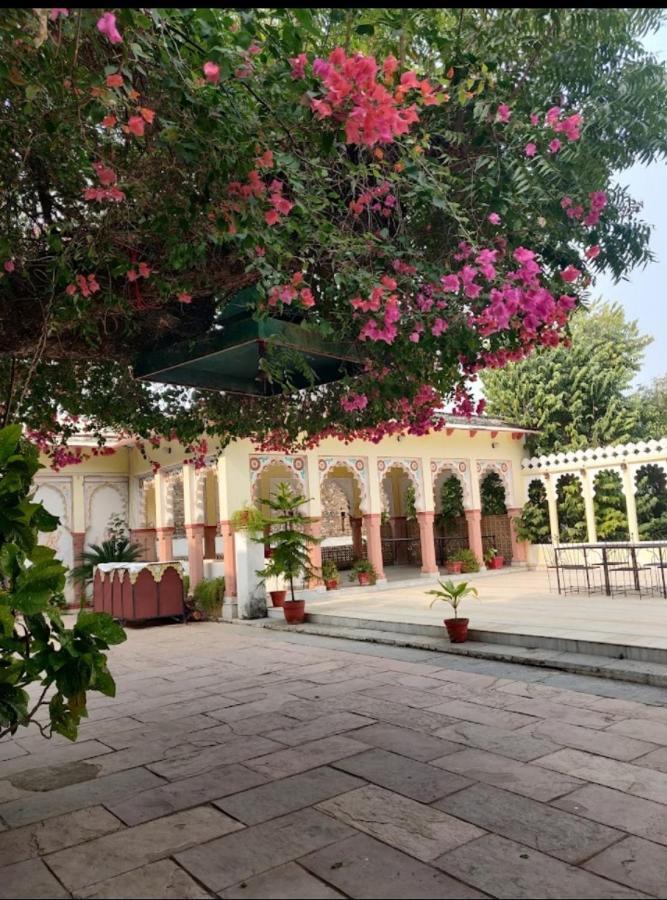 Bassi Fort Palace Chittorgarh Buitenkant foto