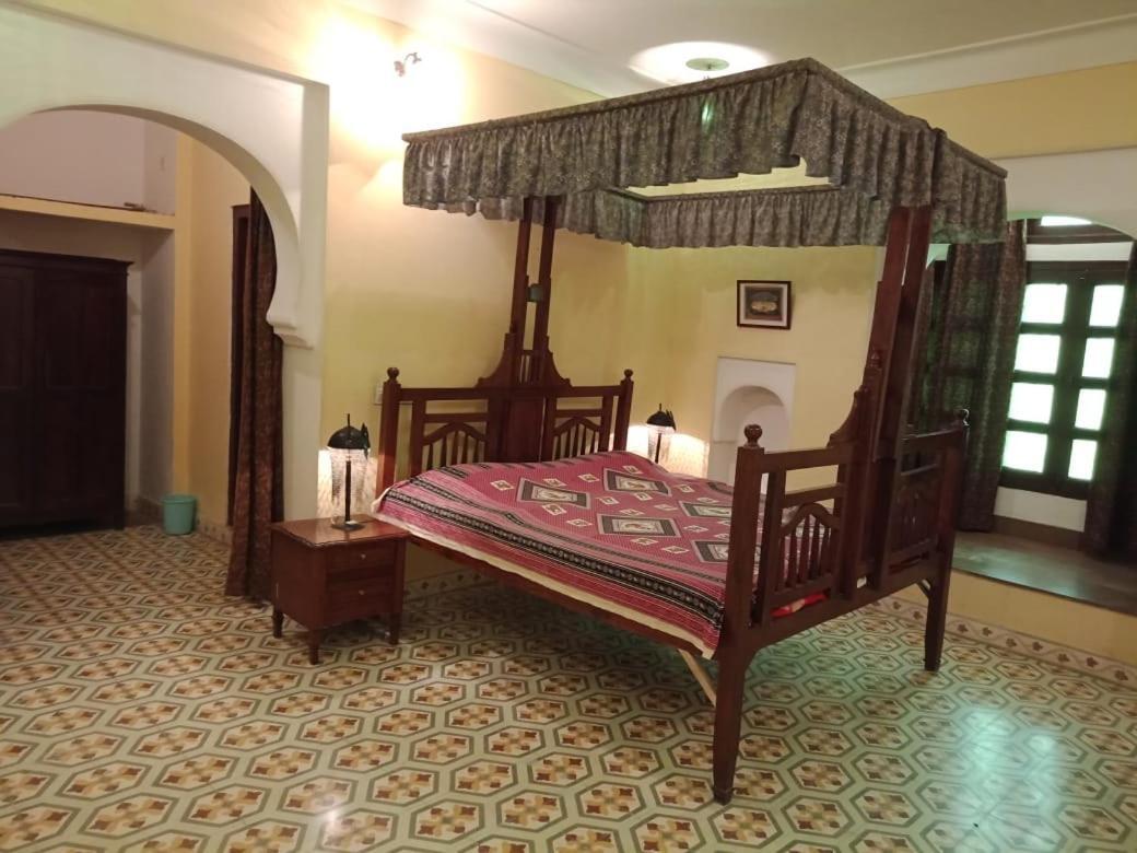 Bassi Fort Palace Chittorgarh Buitenkant foto