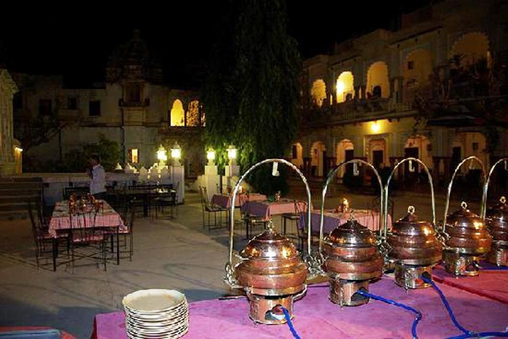 Bassi Fort Palace Chittorgarh Buitenkant foto