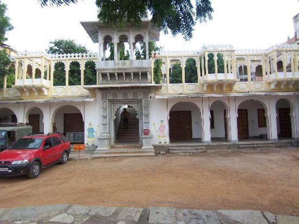 Bassi Fort Palace Chittorgarh Buitenkant foto